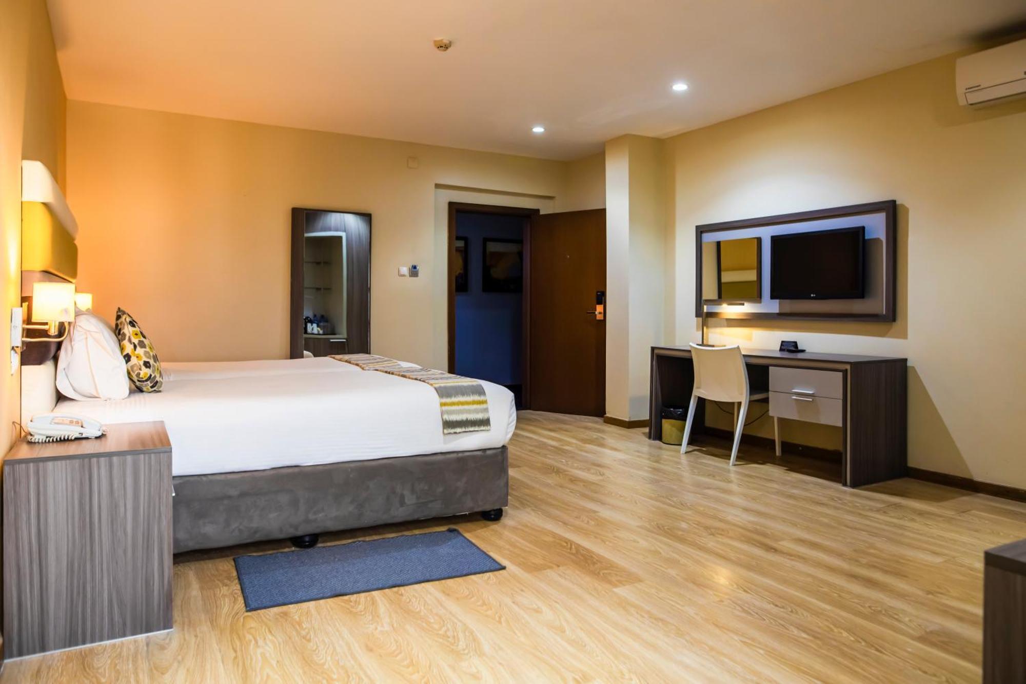 Hotel Maputo Lda Экстерьер фото